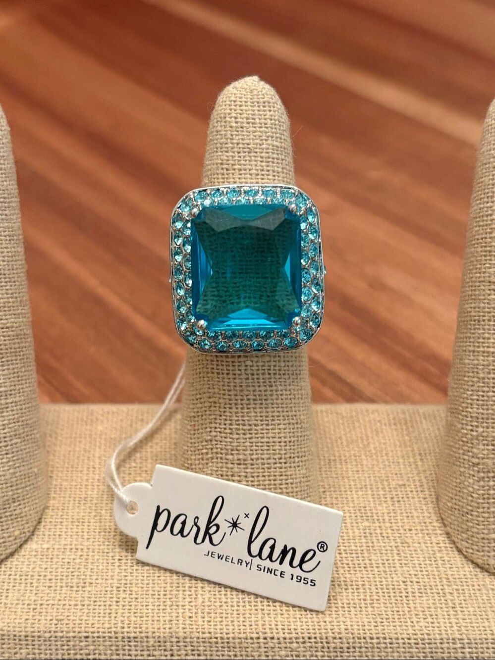 Park Lane | Splash Ring | Size 6